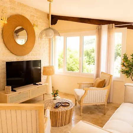 Saint-raphael - With Pool & Private Parking Villa