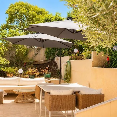 Saint-raphael - With Pool & Private Parking