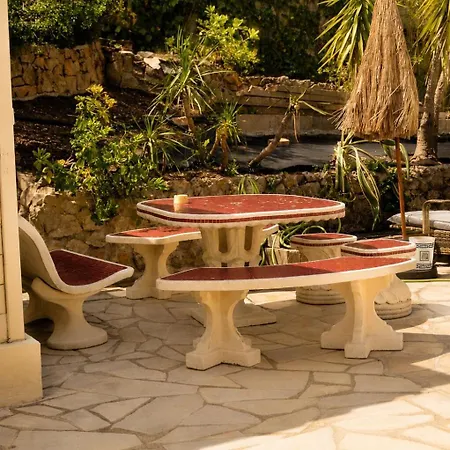 Saint-raphael - With Pool & Private Parking