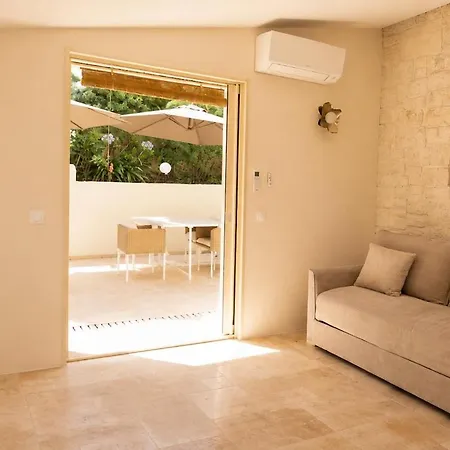 Saint-raphael - With Pool & Private Parking